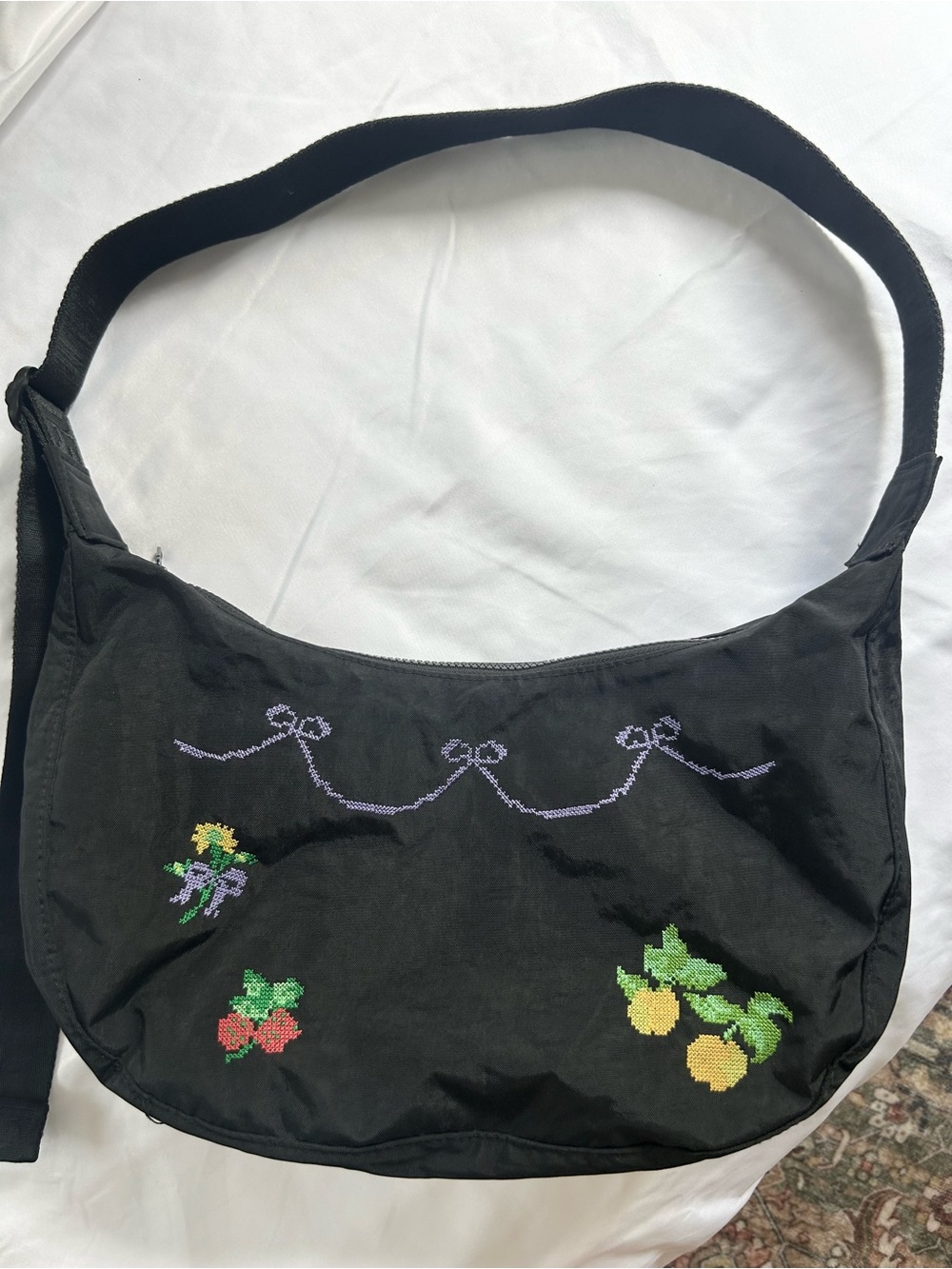 Baggy Medium Crescent Black Crossbody Bag with Floral Embroidery